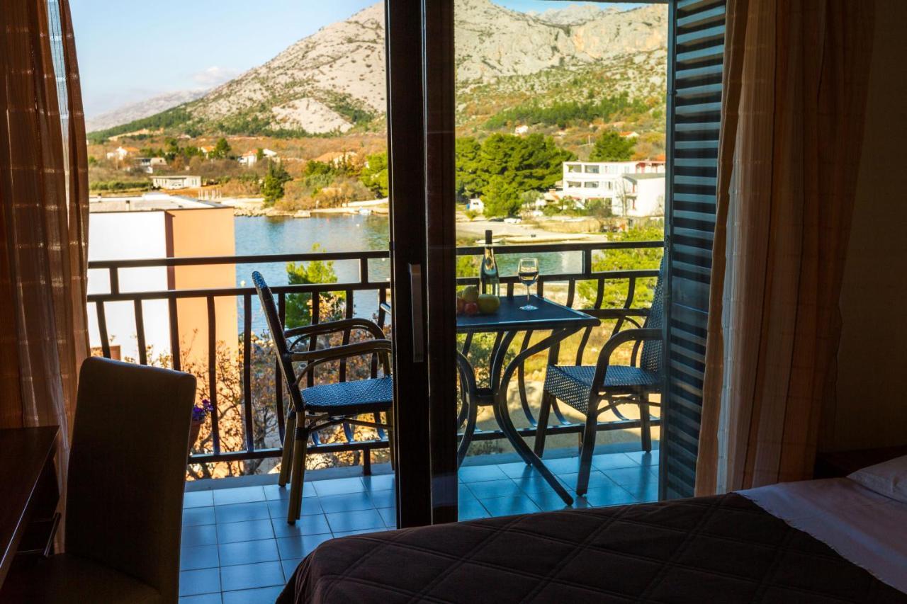 Pansion Croatia Bed & Breakfast Starigrad Paklenica Ngoại thất bức ảnh